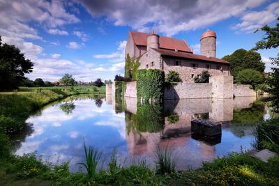 Bild vergr&ouml;&szlig;ern: Schloss Sommersdorf