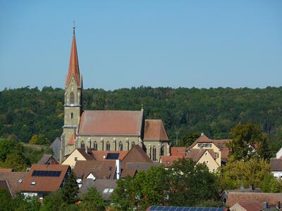 Bild vergr&ouml;&szlig;ern: Kirche in Diebach